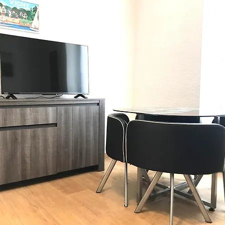 Apartament Le Centre - Hypercentre - Face Parcs & Opera - Proche Thermes *